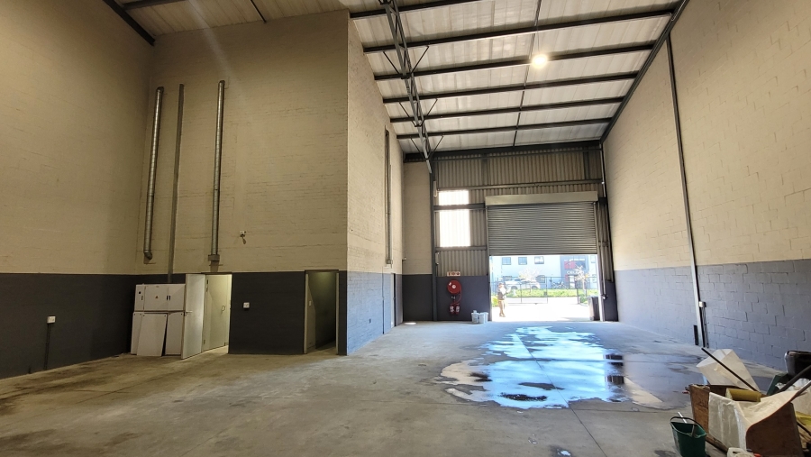 To Let commercial Property for Rent in Stikland Western Cape